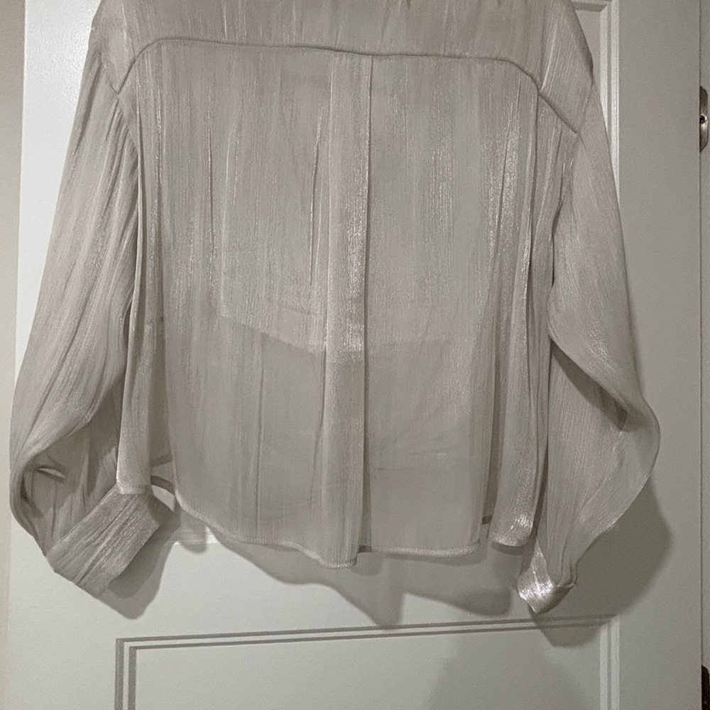 Zara Metallic Cream Button-Down Knot-Front Shirt chic - Picture 3 of 3